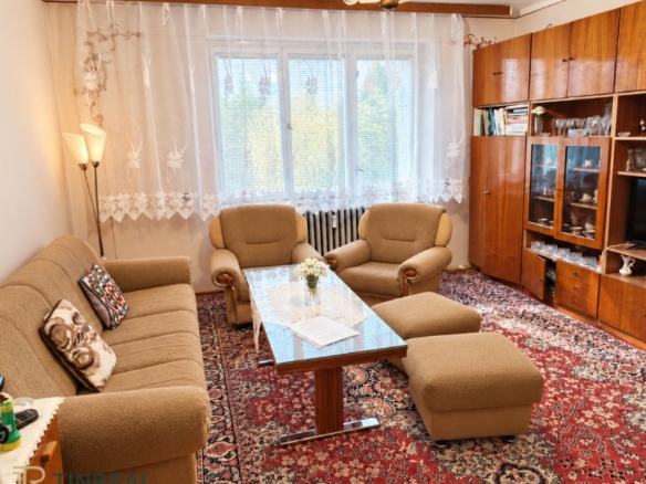 NA PREDAJ – 3 izbový byt – SNINA